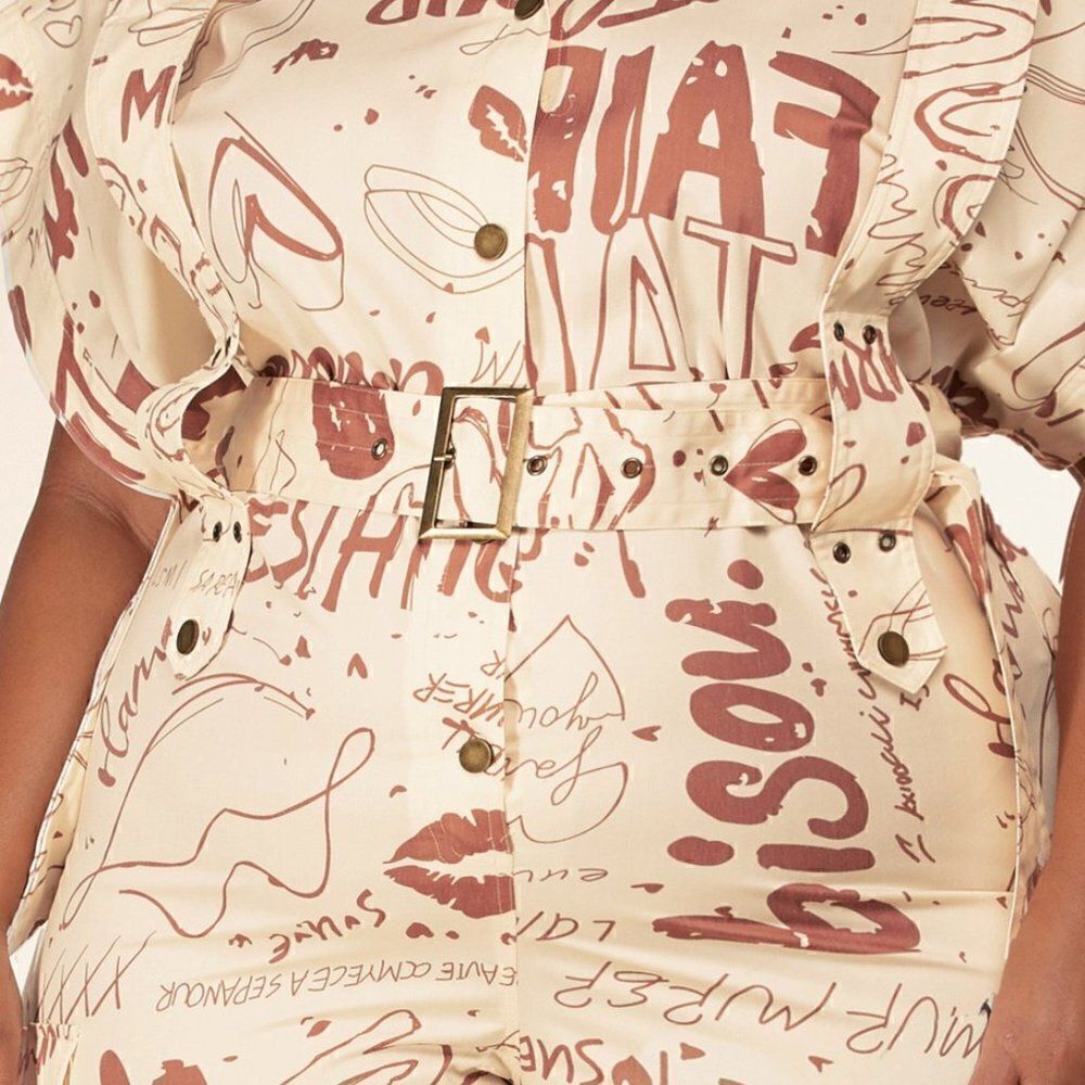 New L’atise by Amy Plus Size Graffiti Print Jumpsuit with Cap Sleeves - Picture 6 of 8
